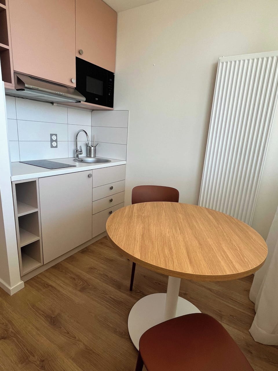 Apartment | Dining