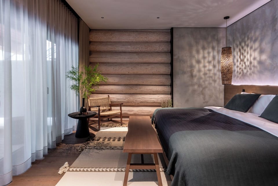 Suite, 1 King Bed (Forest) | Premium bedding, memory foam beds, minibar, in-room safe