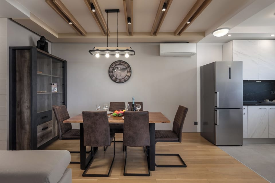 Standard Apartment, 2 Bedrooms, Balcony (Seaview Apartment Kostrena Two) | Dining room