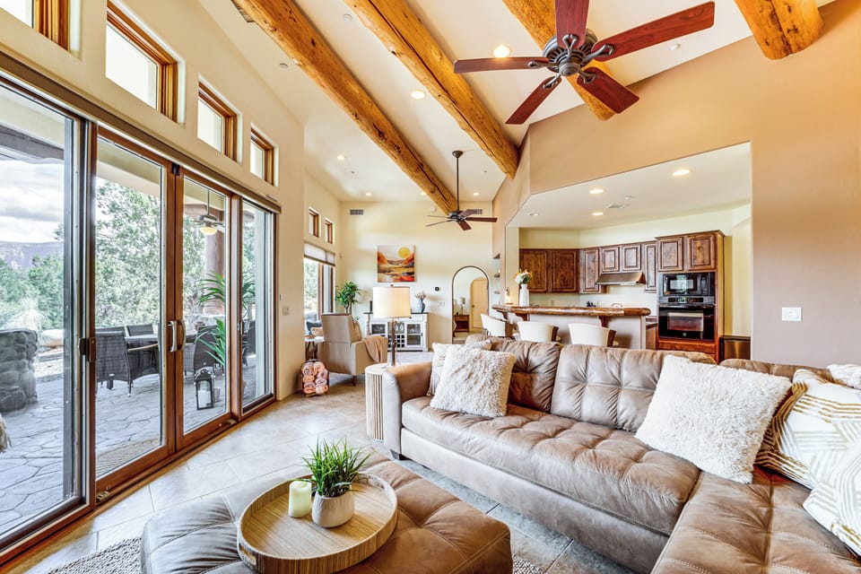 House (4 Bedrooms) | Front of property