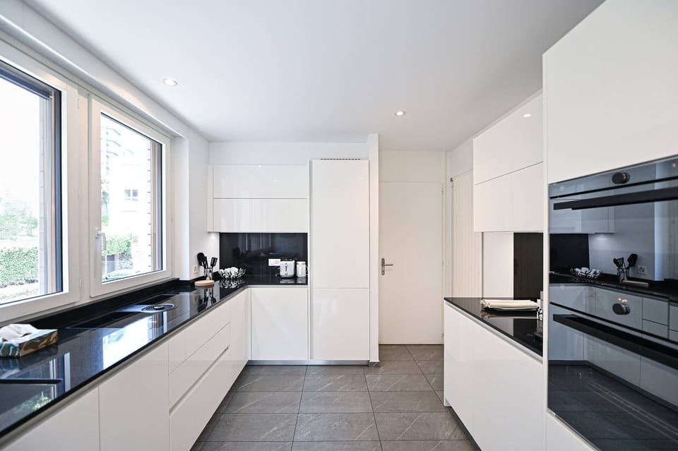 Apartment, 2 Bedrooms, Accessible, Balcony | Interior
