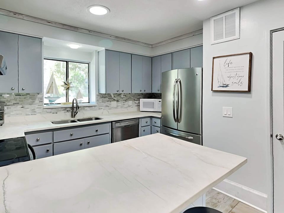 Condo (2 Bedrooms) | Property amenity