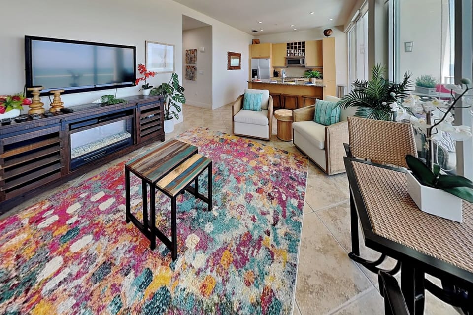 Condo (3 Bedrooms) | Property amenity
