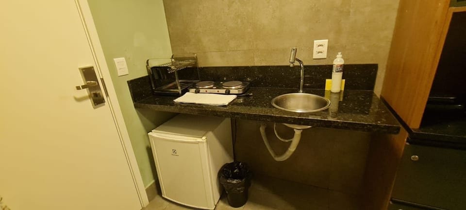 Basic Apartment | Private kitchen