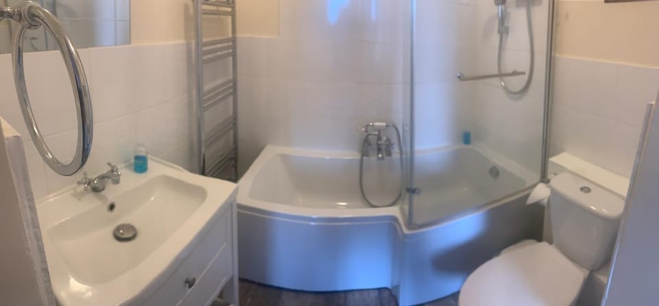 All Seasons Guest House Bed and Breakfast in Great Yarmouth