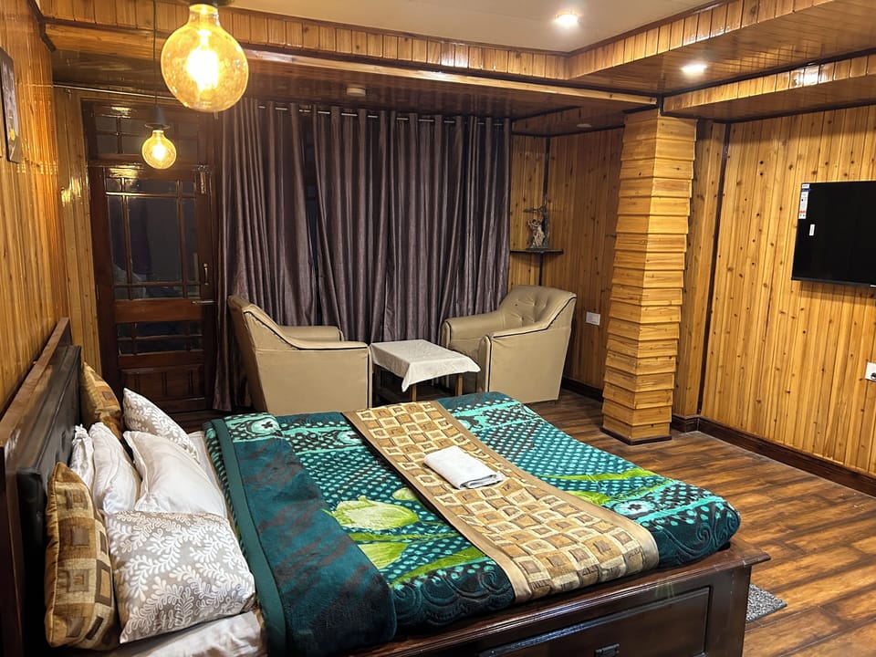 Basic Double Room | Free WiFi