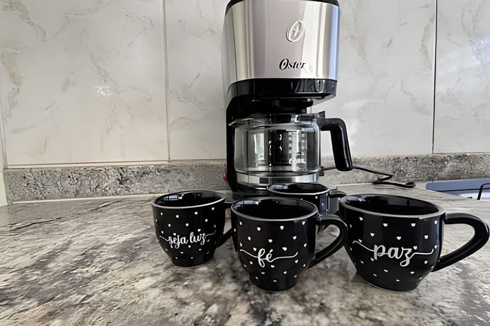 Room | Coffee and/or coffee maker