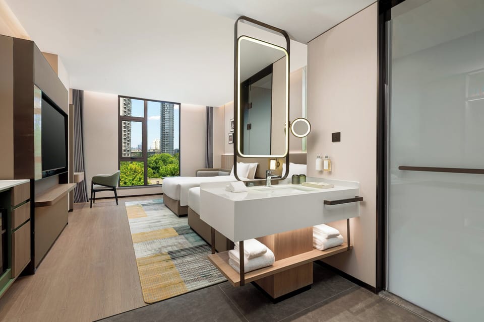 2 Double Standard City View | Premium bedding, down comforters, in-room safe, desk