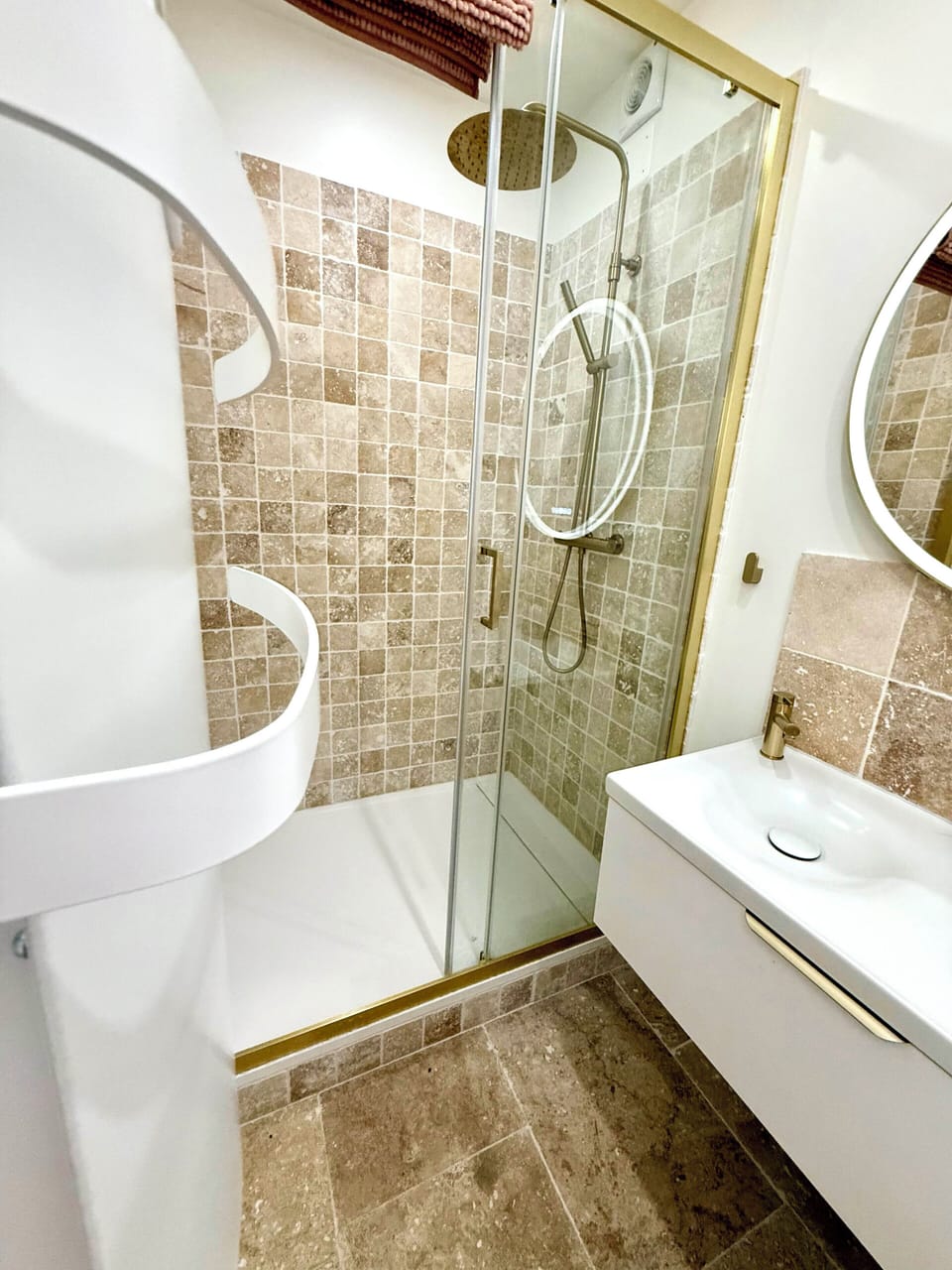 Gite de la Tour Bed and Breakfast in Occitanie