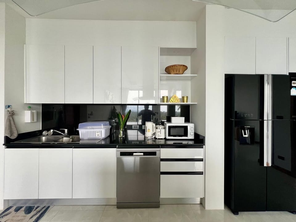 Family Villa, Sea View | Private kitchen | Full-size fridge, microwave, oven, stovetop
