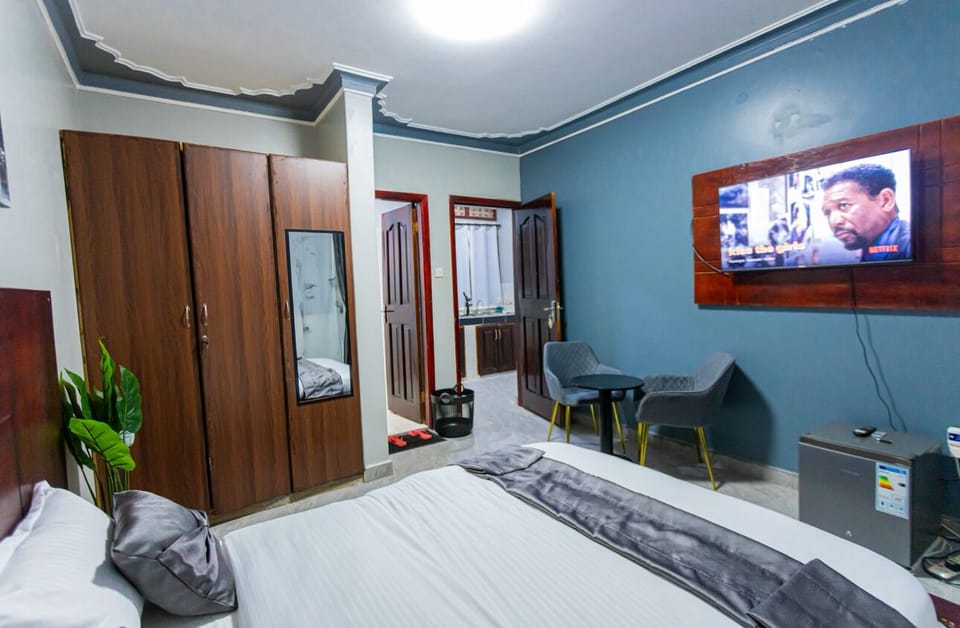 Standard Apartment, Balcony | Living area