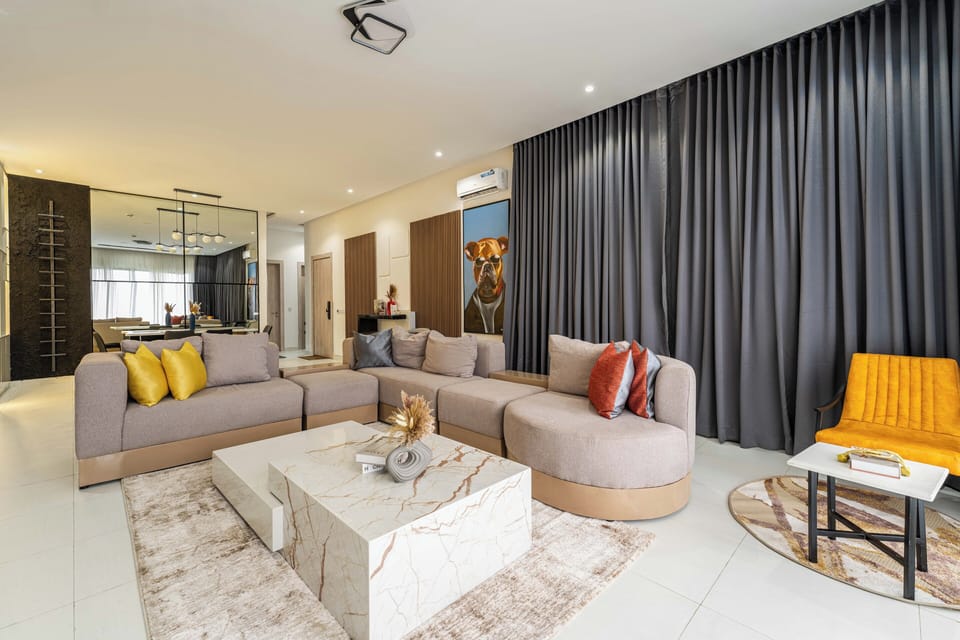Luxury Apartment, 2 Bedrooms, Balcony, City View | Living room | Smart TV, Netflix, streaming services