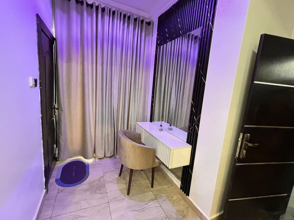 Luxury Apartment, Ocean View | Free WiFi