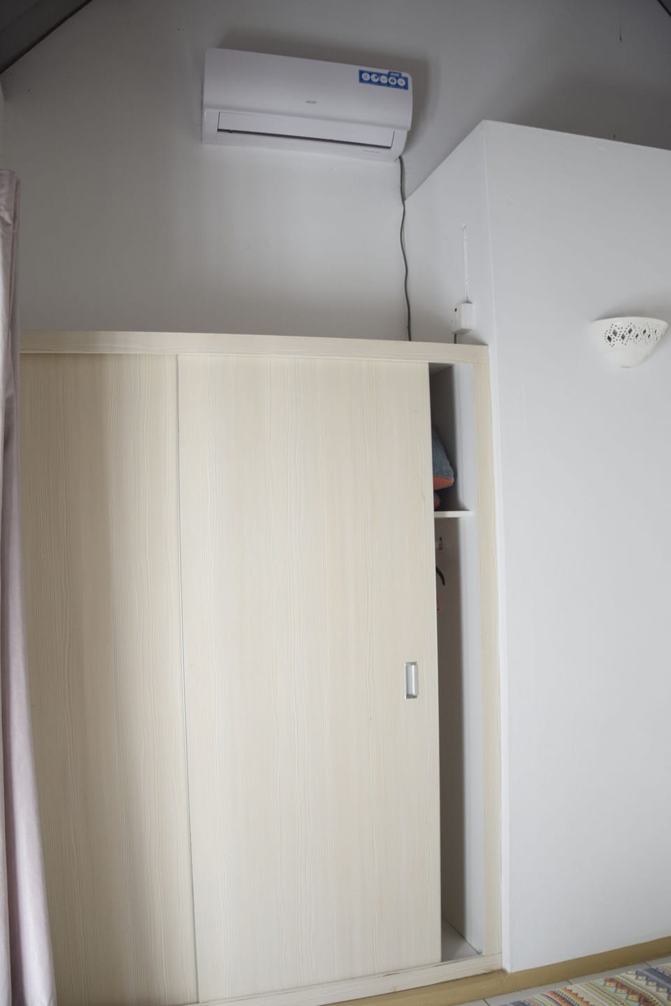 Bungalow, Ocean View | In-room safe, laptop workspace, blackout drapes, iron/ironing board