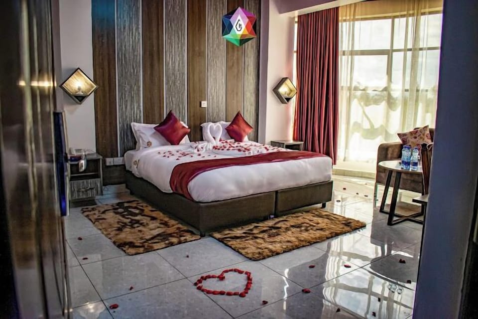 Deluxe Double Room | Free WiFi, bed sheets