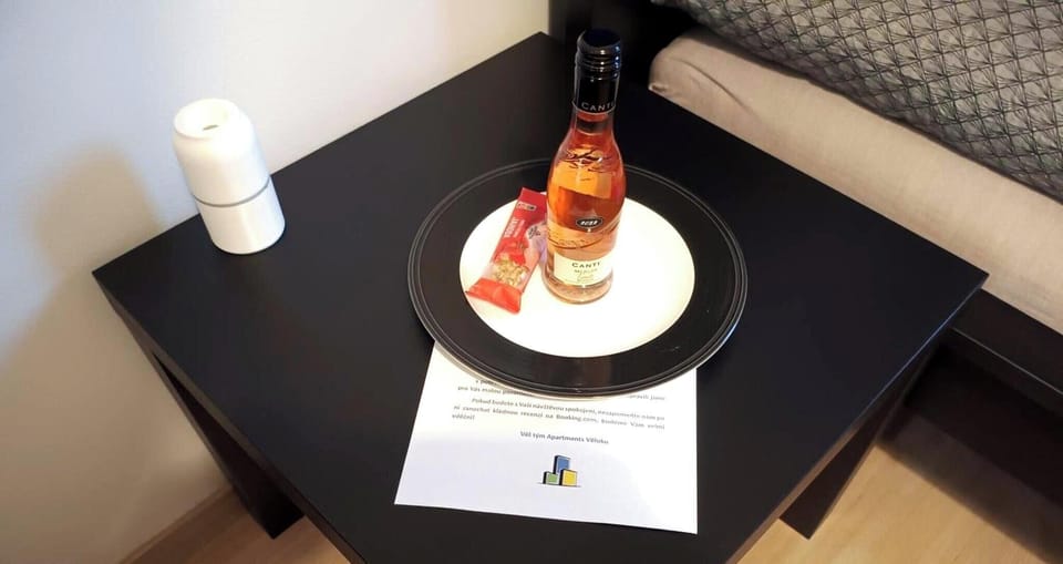 Standard Apartment | Laptop workspace, iron/ironing board, free WiFi, bed sheets