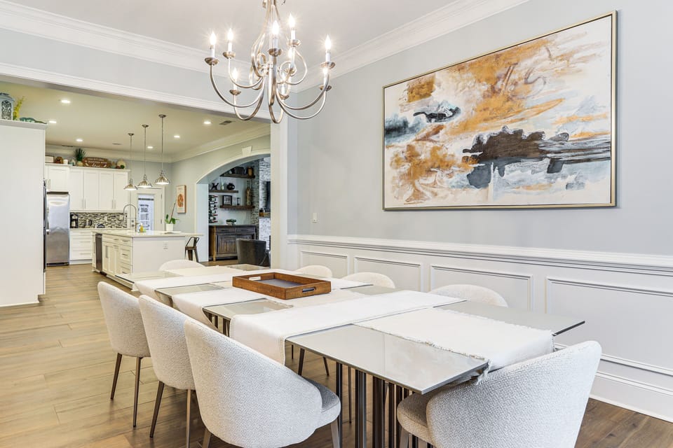 House (5 Bedrooms) | Interior