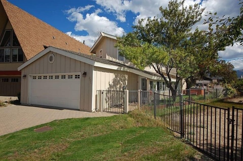 House, 3 Bedrooms | Exterior