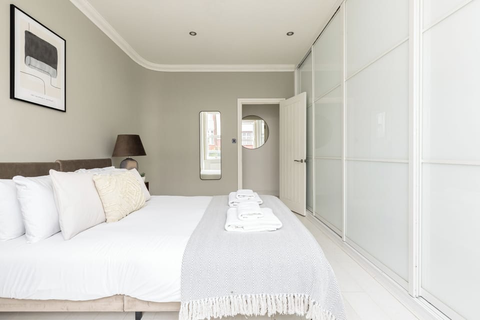 Beautiful 2 bed in Walthamstow Apartment in London