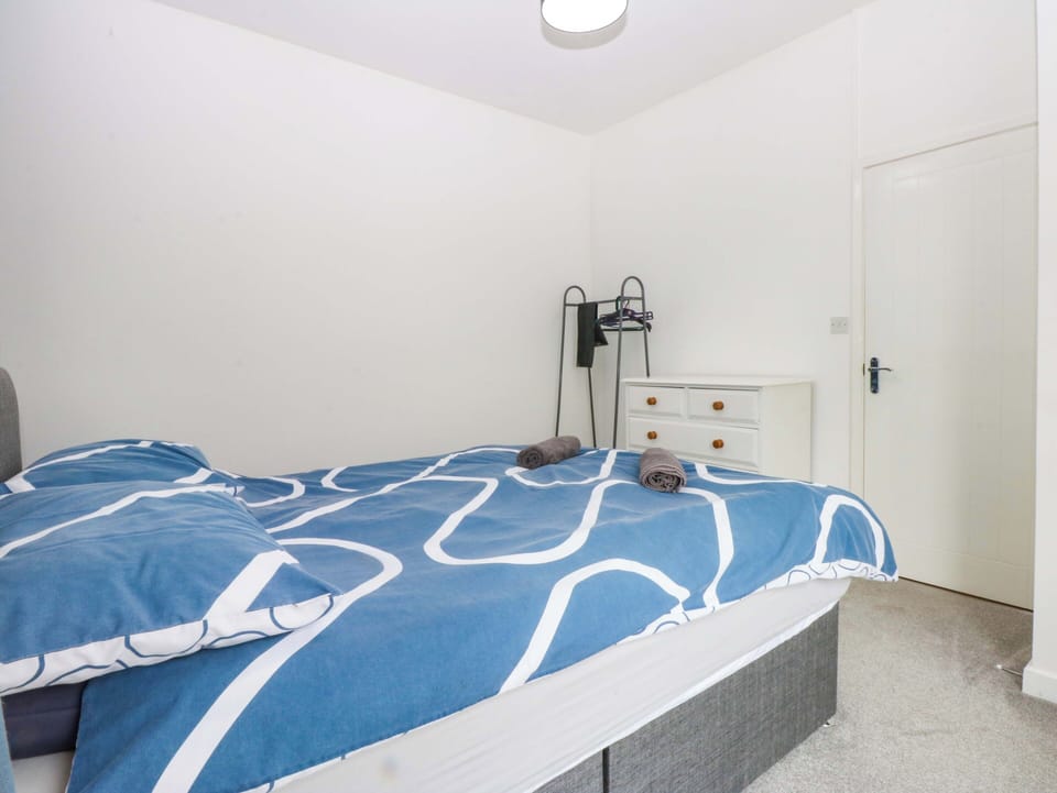 3 bedrooms, individually decorated, individually furnished, free WiFi