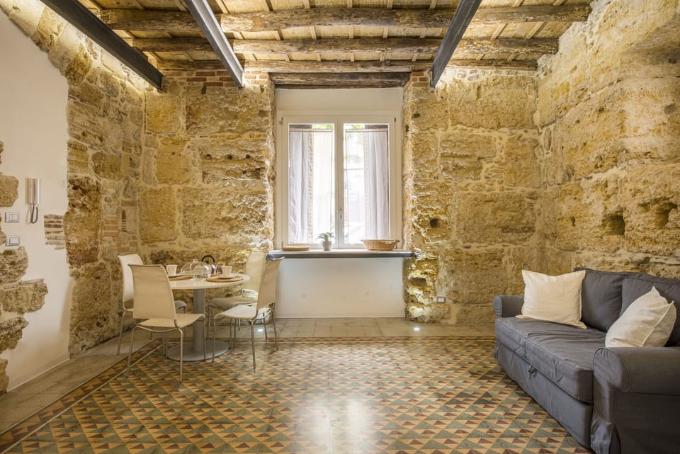 House | 2 bedrooms