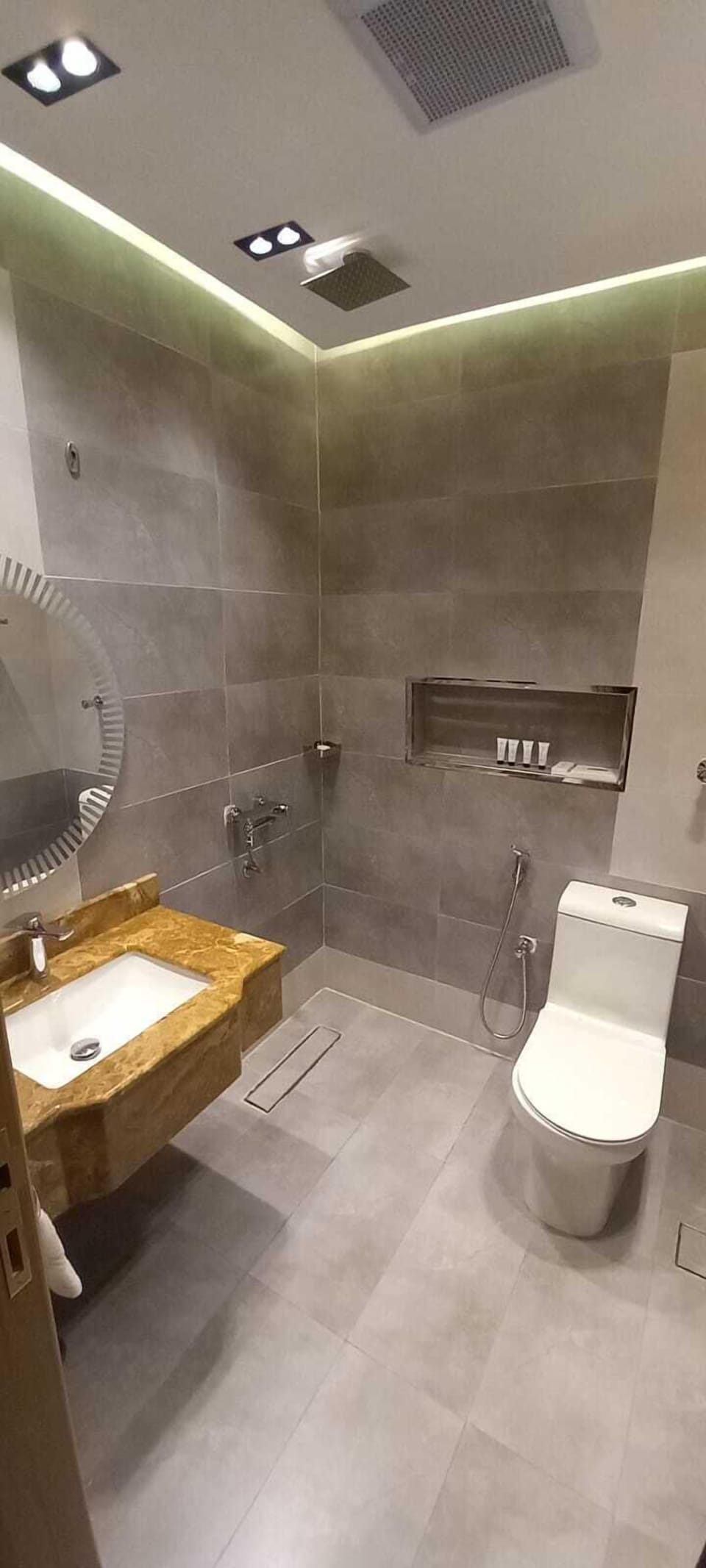 Shower, free toiletries, hair dryer, bathrobes