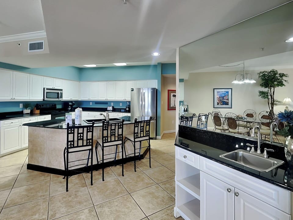 Condo (2 Bedrooms) | Property amenity