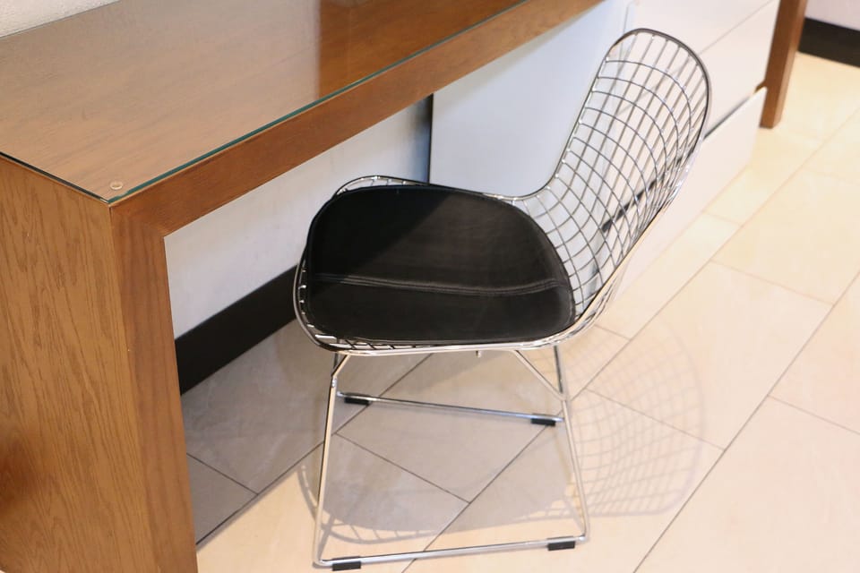 In-room safe, desk, laptop workspace, soundproofing