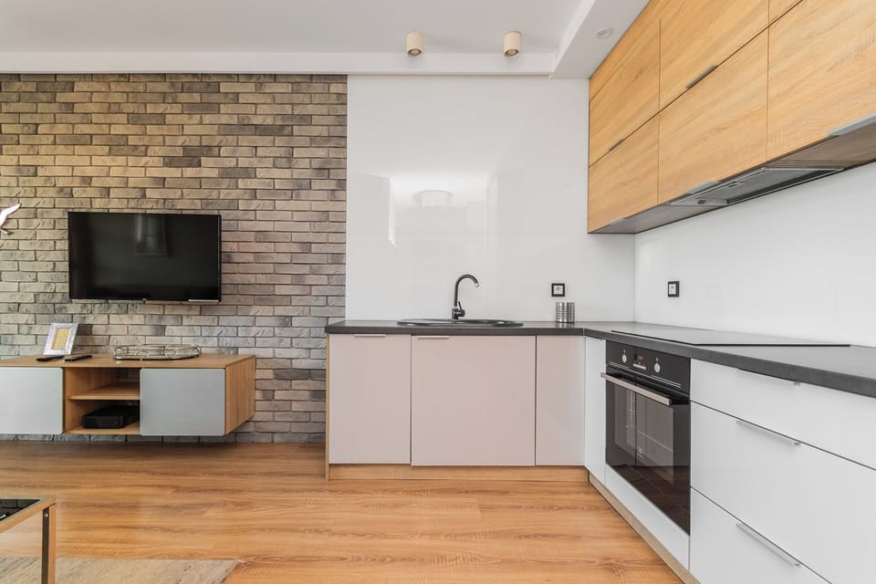 Comfort Apartment, Balcony | Private kitchen | Electric kettle