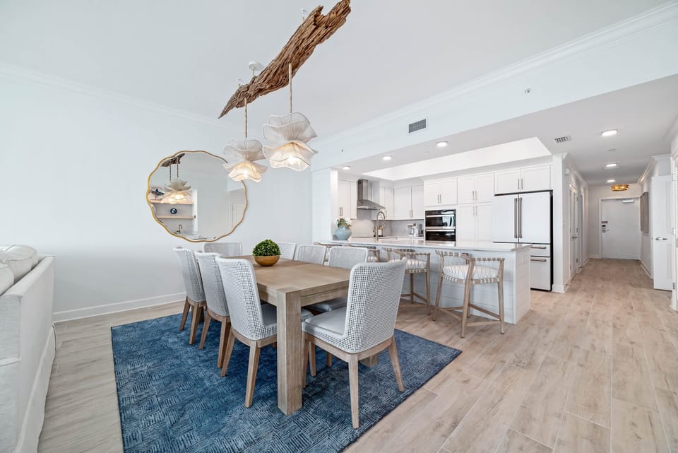 Condo, 3 Bedrooms | Dining