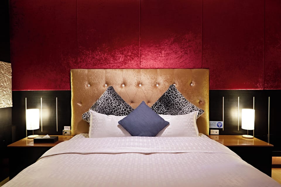 Superior Double Room | Soundproofing, WiFi (free)