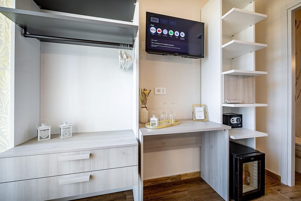 Superior Double or Twin Room, City View | In-room safe, desk, laptop workspace, soundproofing