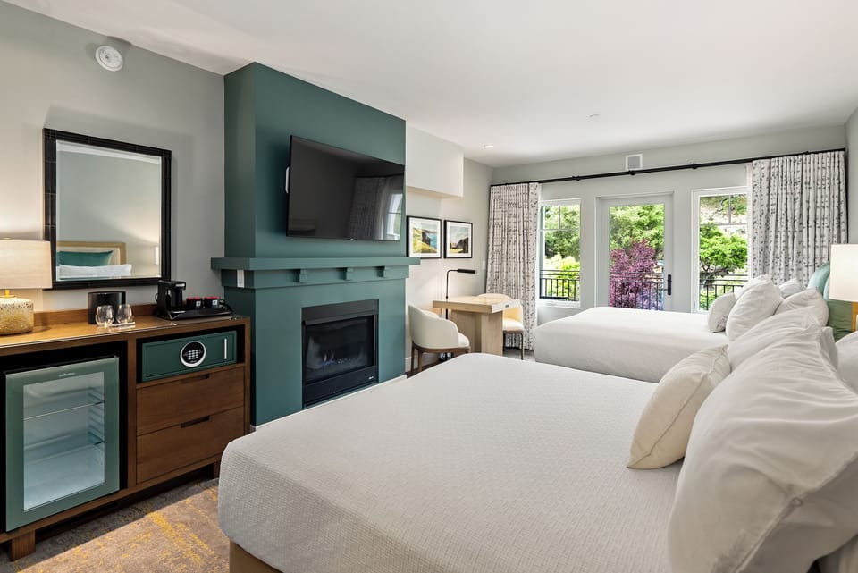 Double Queen | Egyptian cotton sheets, premium bedding, down comforters, in-room safe