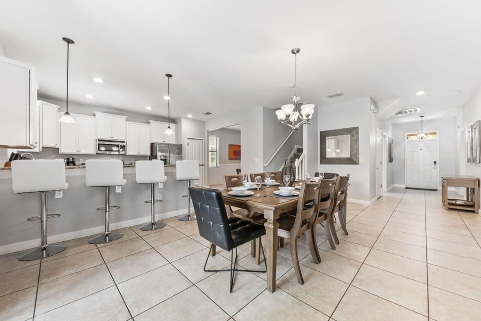House (6 Bedrooms) | Property amenity
