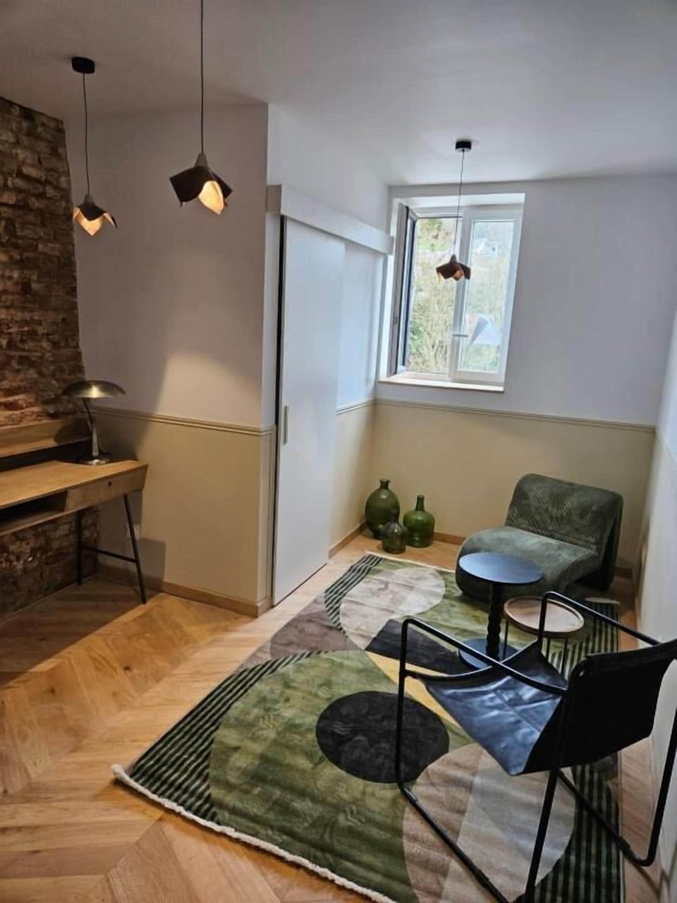 Deluxe Suite, City View | In-room safe, free WiFi