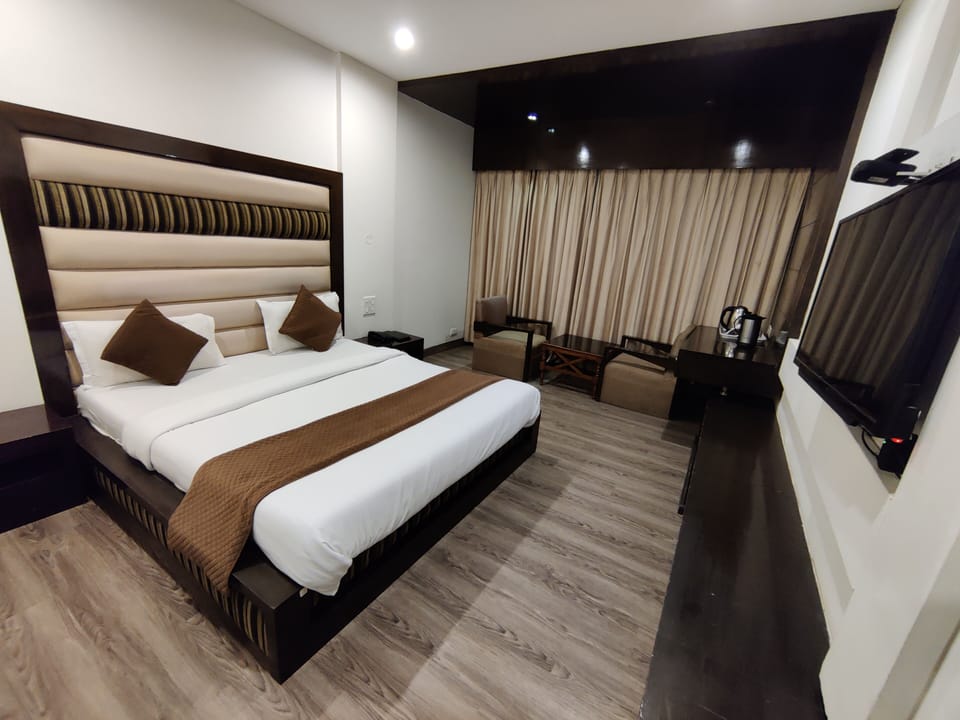 Club Room | Soundproofing, free WiFi