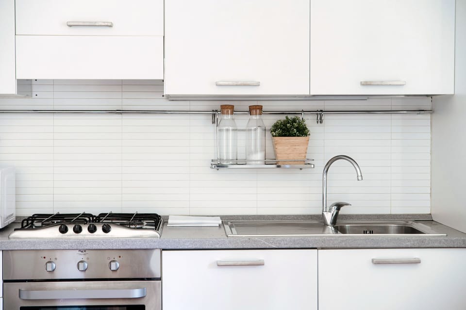 Apartment, Balcony | Private kitchen | Full-size fridge, microwave, oven, stovetop