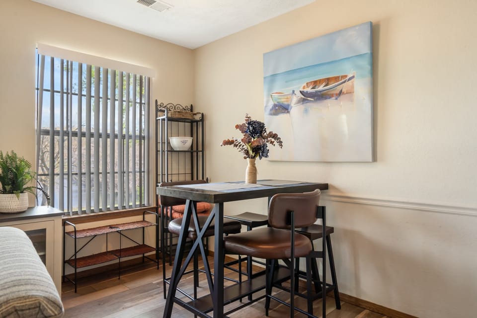 Condo, Multiple Beds, Patio, Golf View (Pond View Serenity) | Dining