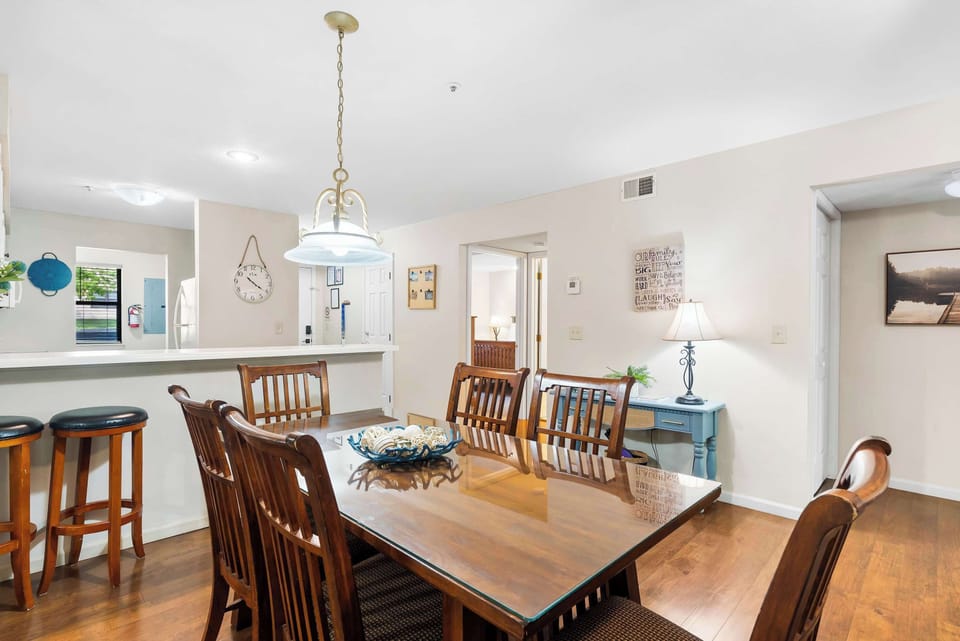 Condo, Multiple Beds, Balcony, Golf View (Ron's Retreat) | Dining