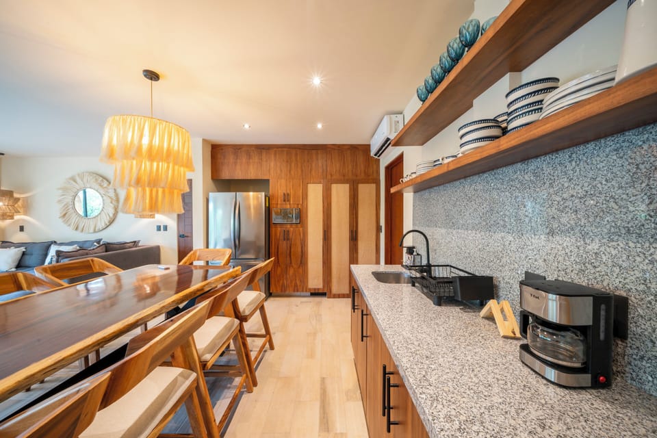 Luxury Penthouse, Garden View | Private kitchen