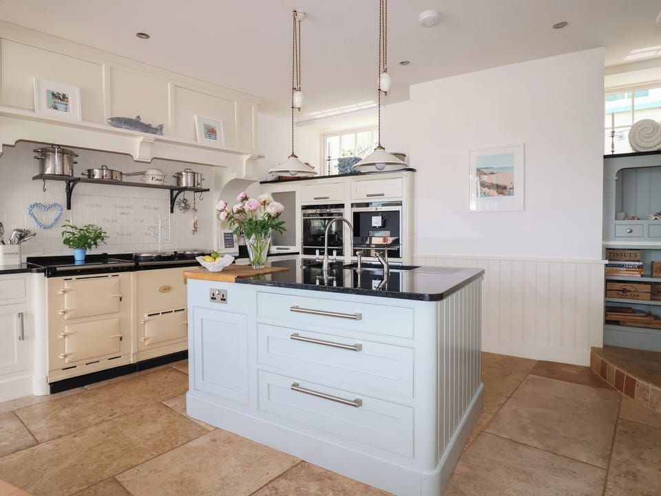 Fridge, microwave, dishwasher, toaster