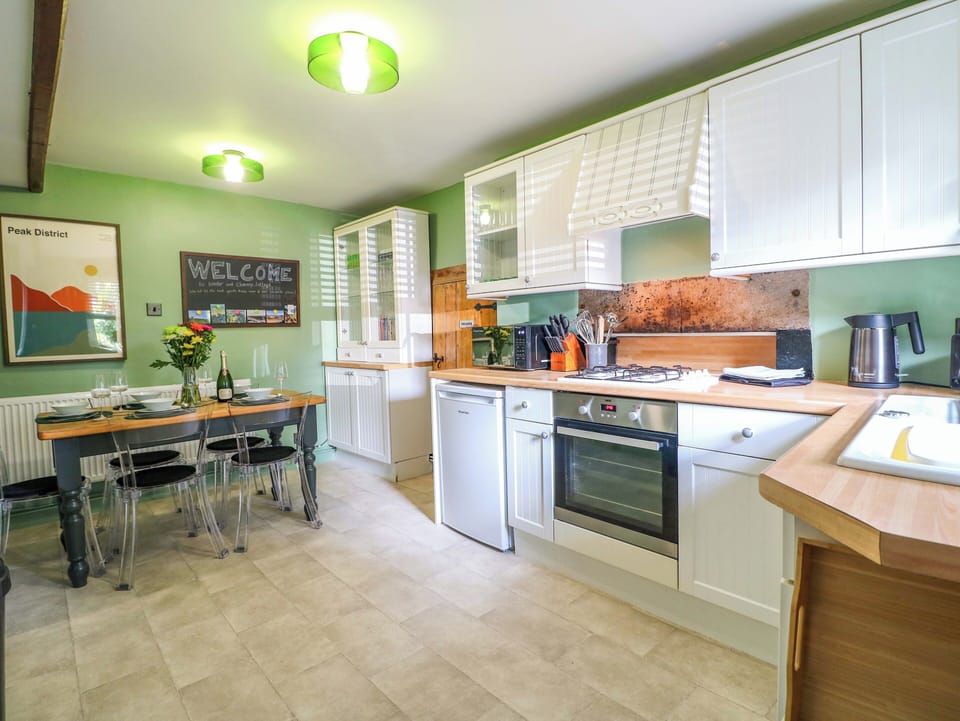Microwave, toaster, cookware/dishes/utensils
