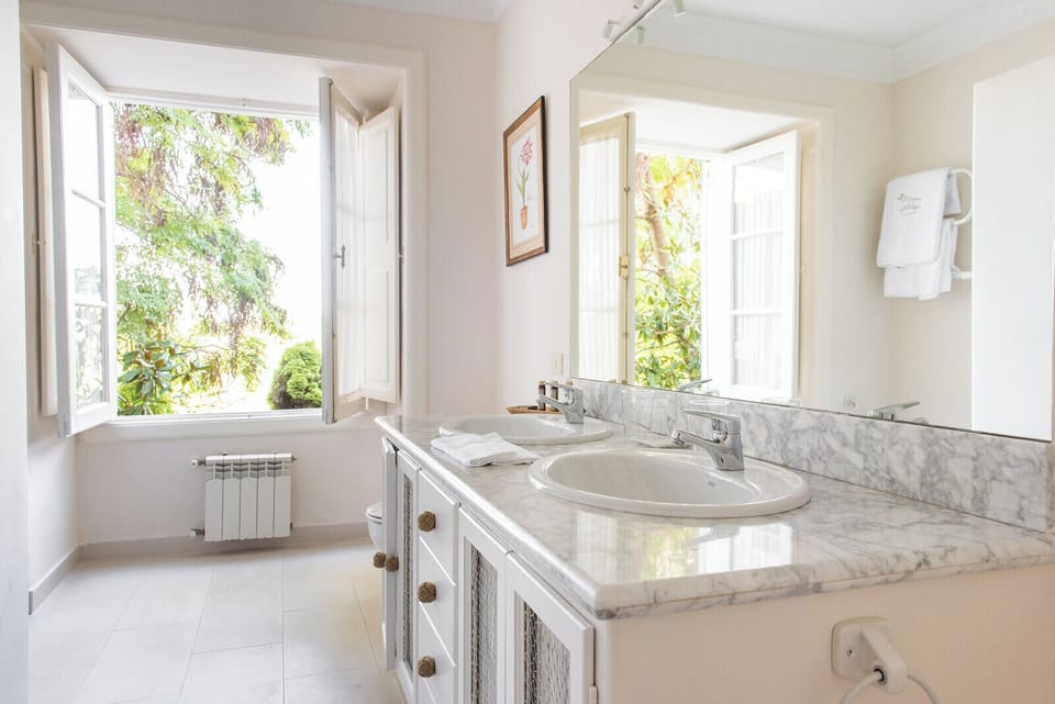 Deluxe Suite, 2 Bedrooms, Garden View | Premium bedding, down comforters, in-room safe, desk