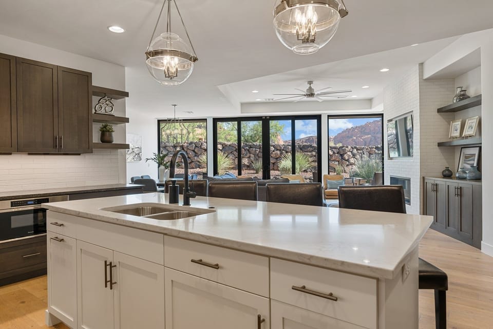 House, 3 Bedrooms | Private kitchen | Fridge, oven, coffee/tea maker, toaster