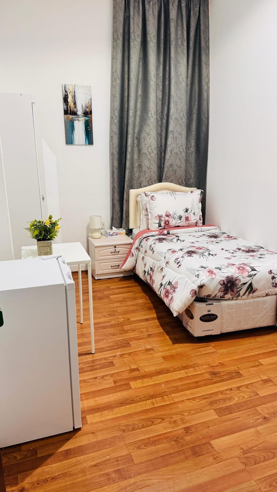 Standard Single Room | Desk, laptop workspace, soundproofing, iron/ironing board