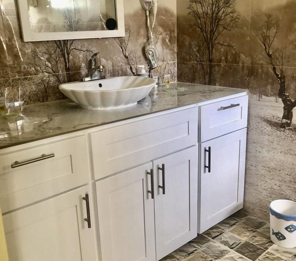 Basic House, 3 Bedrooms | Bathroom | Shower, free toiletries, towels