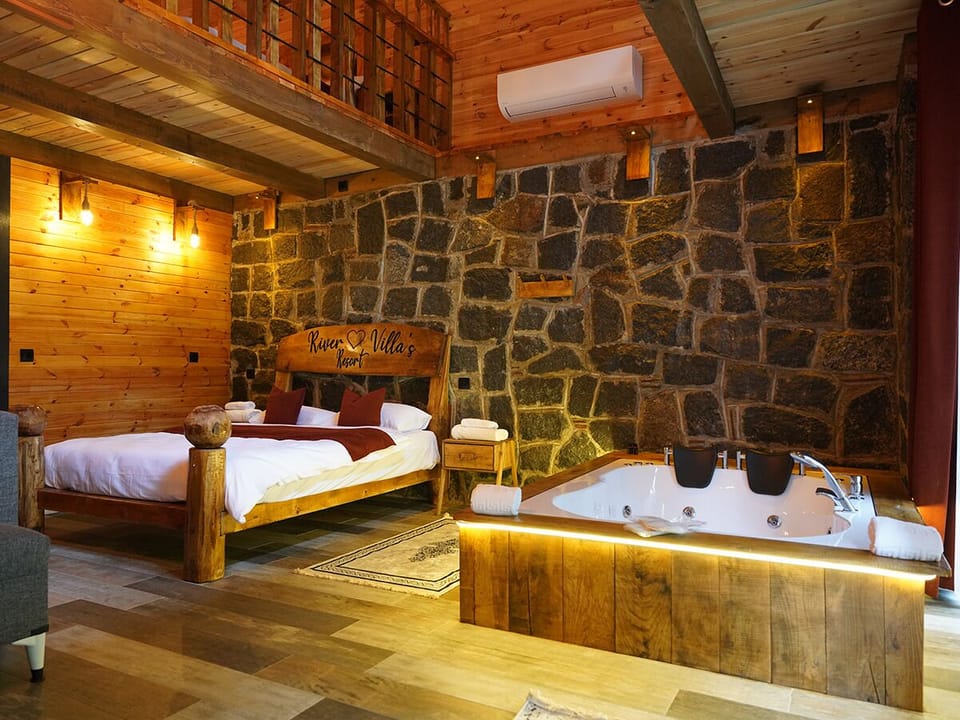 Family Villa, River View | Premium bedding, free WiFi, bed sheets