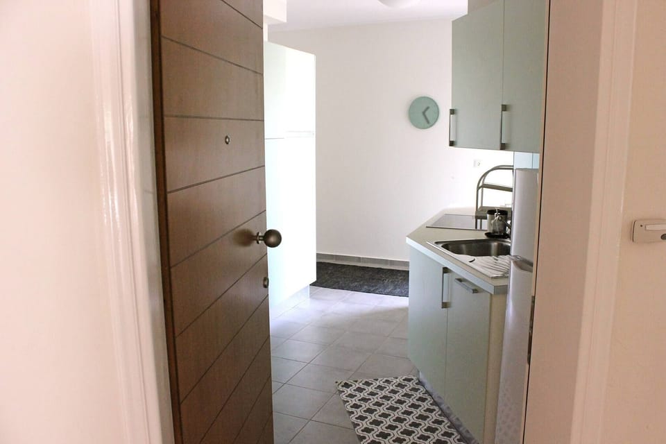 Apartment, 2 Bedrooms, Smoking, Balcony | Private kitchen