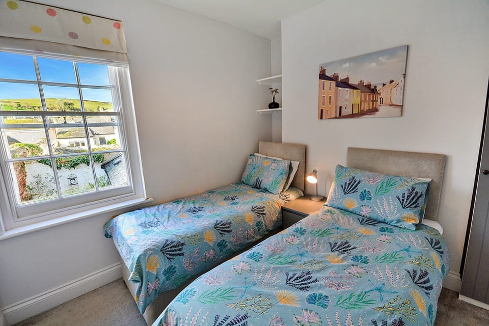 House | 2 bedrooms, iron/ironing board