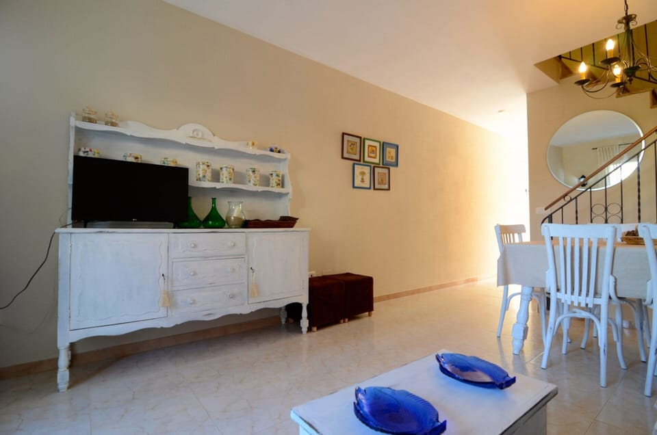 House | Dining